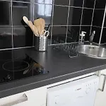 Modern&cozy studio 2 minutes from Porte d\'Orléans