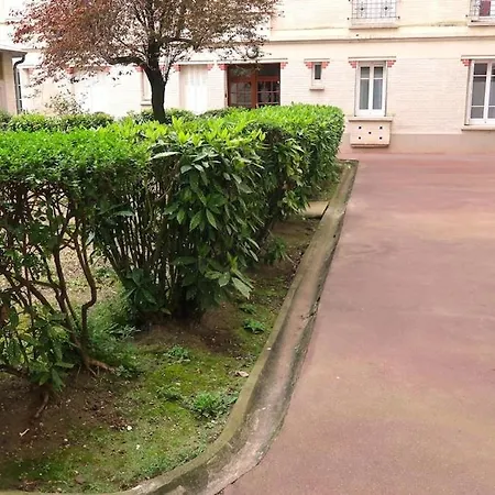 Modern&cozy 2 Minutes From Porte D'orléans * Parigi